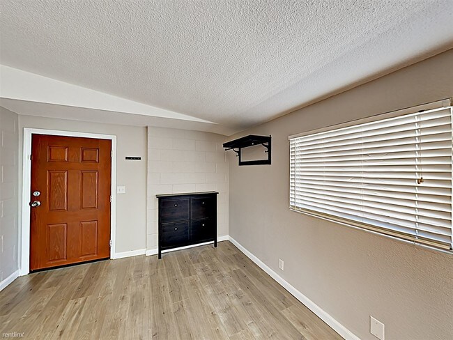 Building Photo - 3 br, 2 bath House - 5200 Argo Way