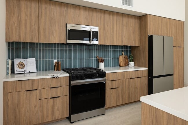 Building Photo - Paxton Building Photo - Paxton