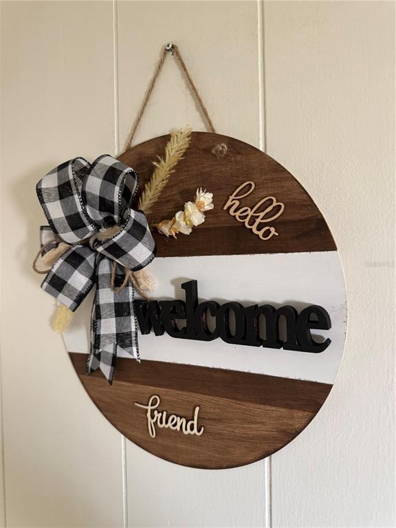 Building Photo - 714 Locarno Dr