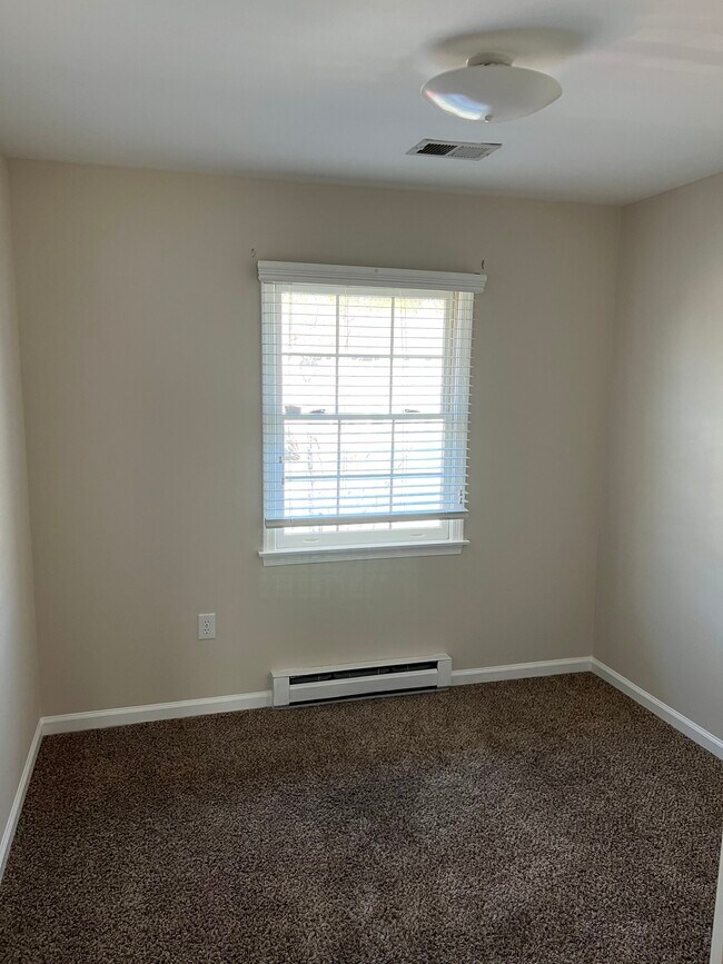 Foto del edificio - 10121 Saint George Cir