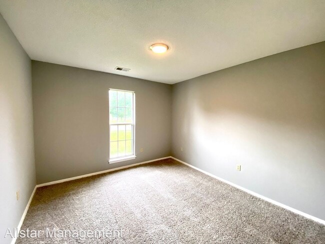 Building Photo - 3 br, 2 bath House - 6918 Amanda