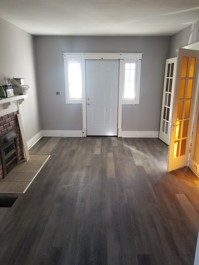Living Room 1 - 3808 W 8th St