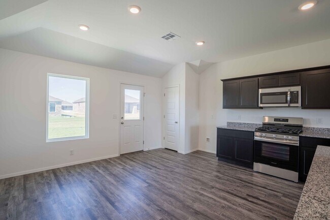 Building Photo - 4 Bed 2 Bath - New Construction Rental Home