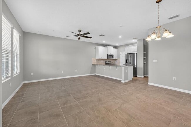 Building Photo - 9415 Randal Park Blvd