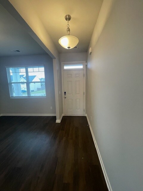 Building Photo - 4030 Abbey Rd