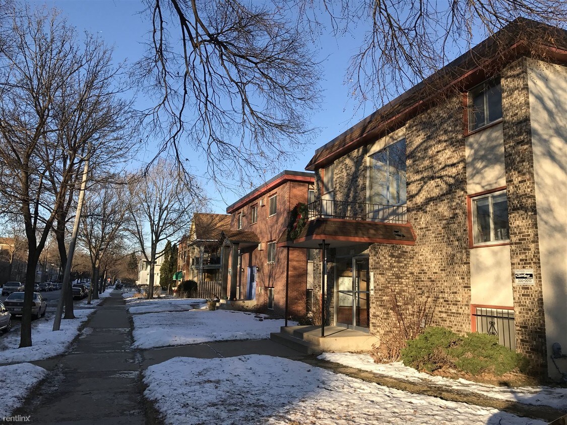 Foto del edificio - 2637 Pleasant Ave