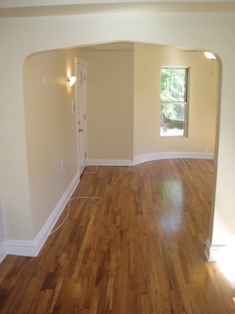 Building Photo - 1235-1237 W Winona St