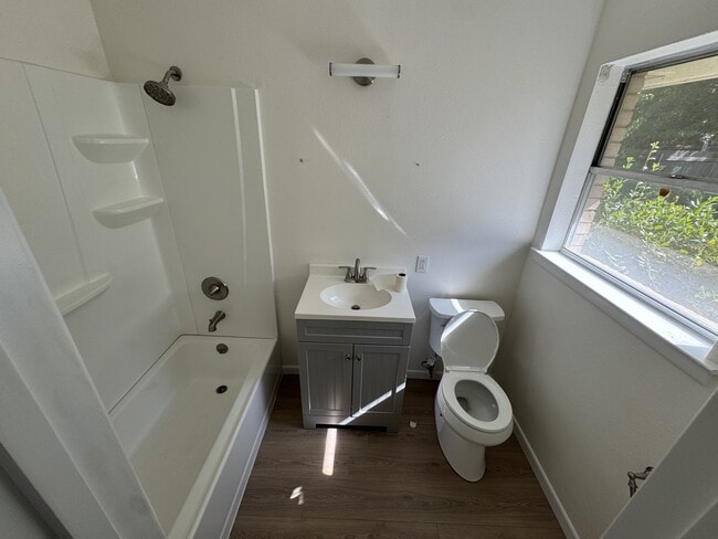 Building Photo - 6001 Wonder Dr