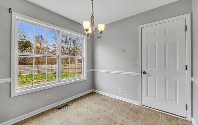 Building Photo - 3423 Queensbury Rd