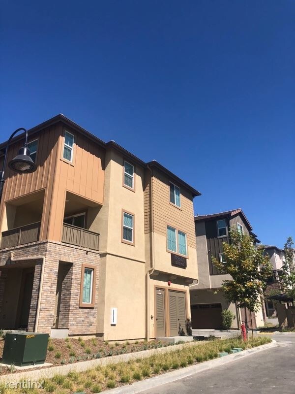 Foto del edificio - 2 br, 2.5 bath Condo - 7448 Solstice Pl