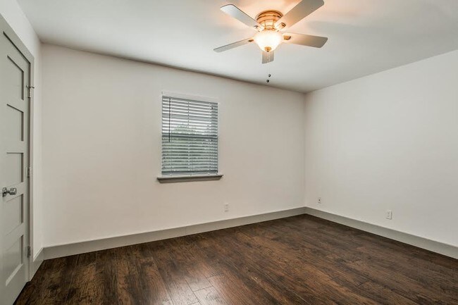 Foto del edificio - 4633 Fairmount St