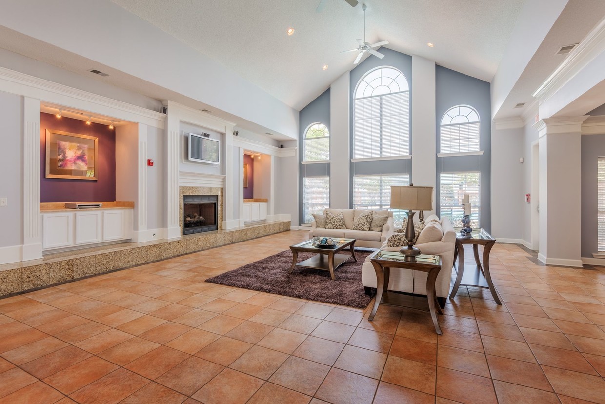 Woodcreek Farms Apartments Elgin, SC