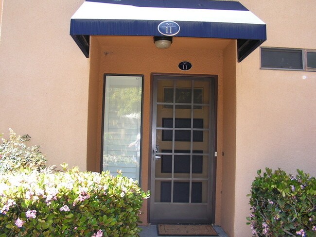 Foto del edificio - 2 Bed 2 Bath Condo - 25671 Le Parc #11