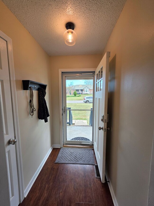 Building Photo - Welcome to Your Dream Retreat!