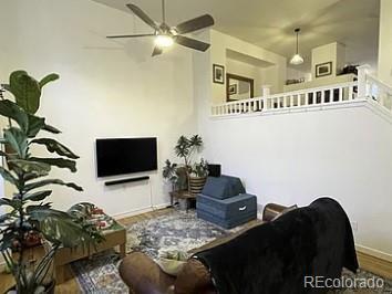 Foto del edificio - 3616 Oakwood Dr