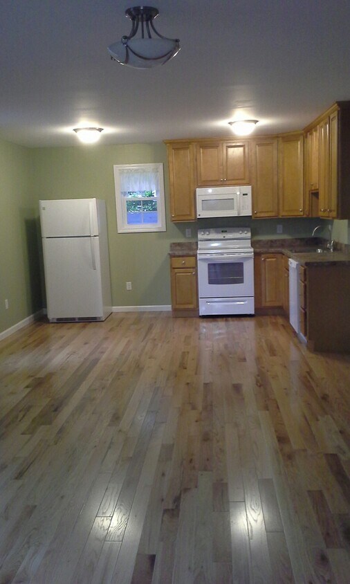 Foto principal - 127 Broad St