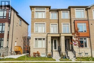Building Photo - 21 Ravenbury St