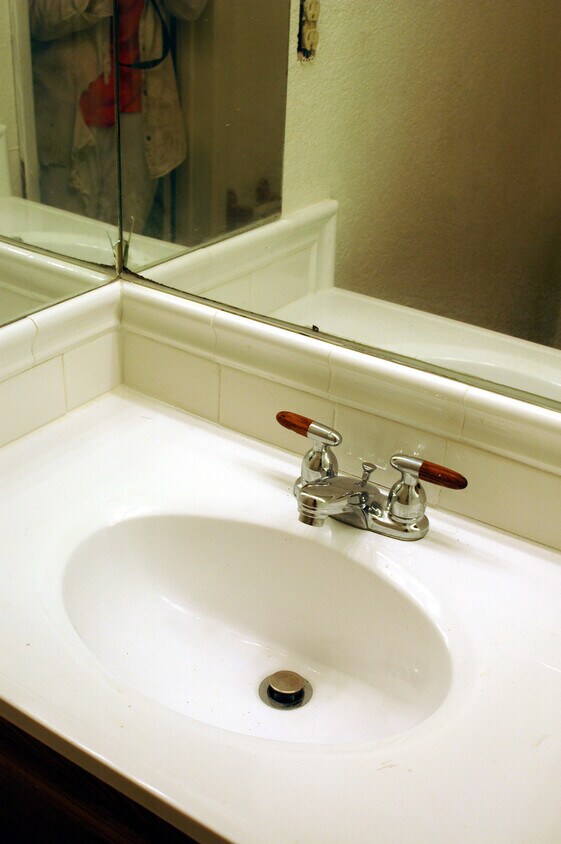 Foto del edificio - 8377 Rasmussen Cir