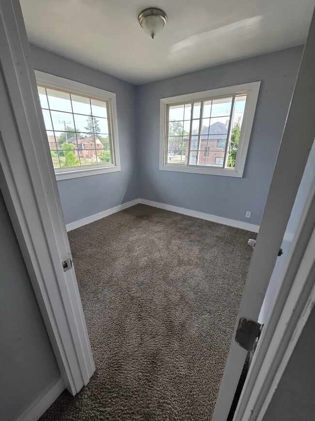Rear Bedroom - 7061 Elmhurst St
