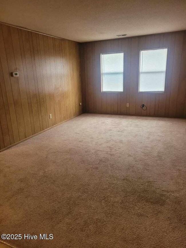 Building Photo - 3809 Symi Cir