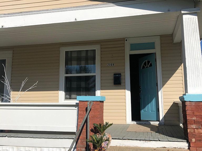 Primary Photo - 2008 Fairmont Ave
