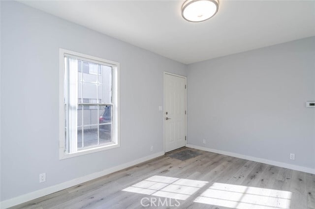 Building Photo - 301 E Alameda Ave