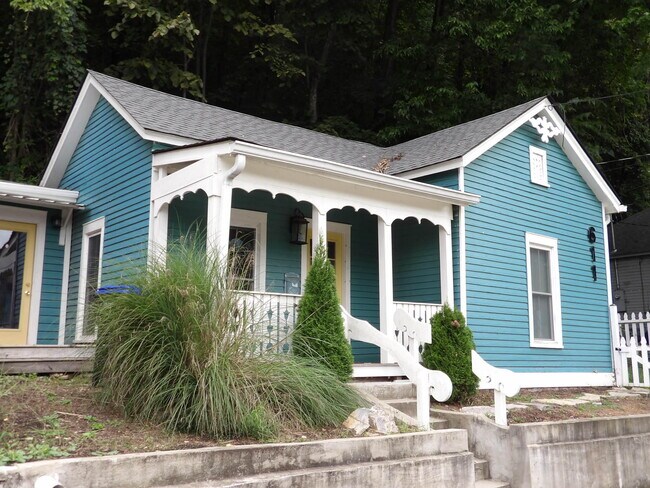 Foto del edificio - 611 Taylor Ave
