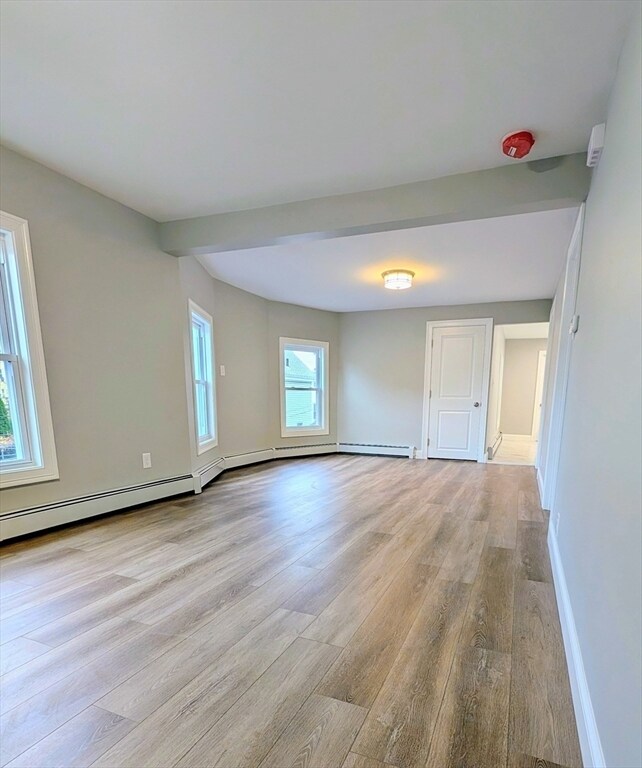 Foto del edificio - 121 Whitman St