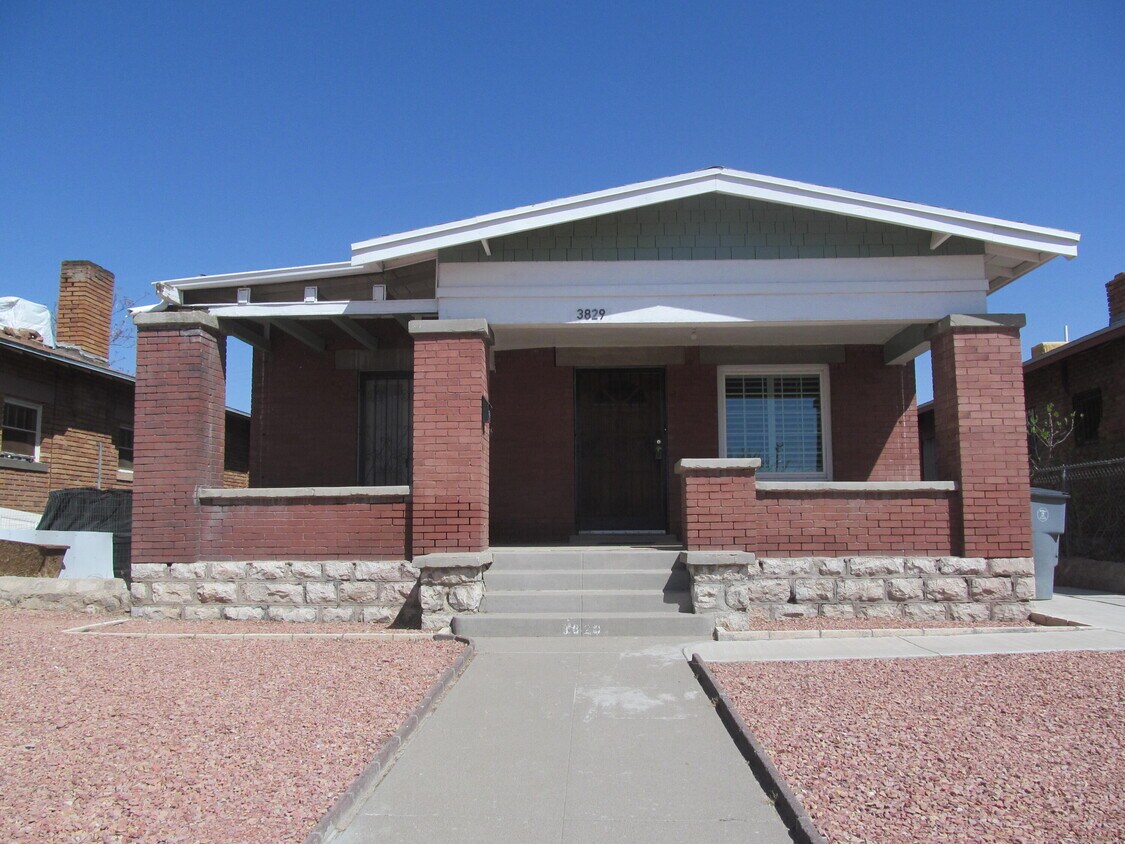 Primary Photo - 3829 Trowbridge Dr