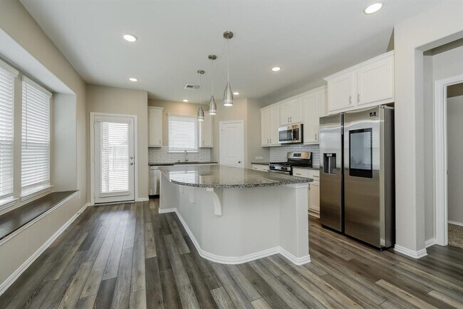 Foto del edificio - 29884 Dovetail Blf Ln