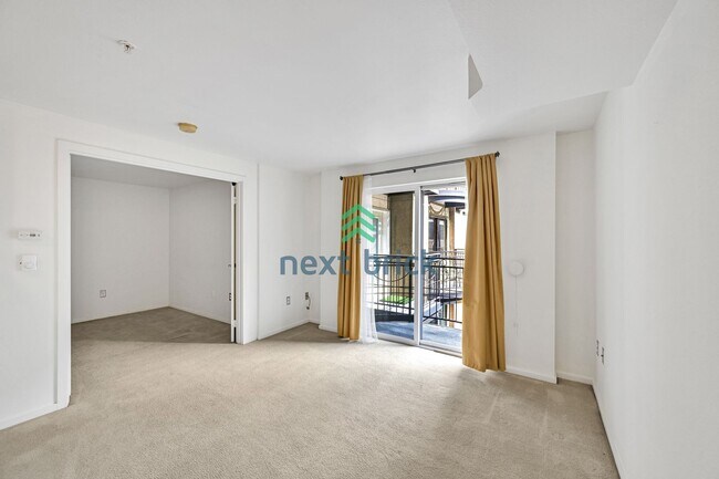 Building Photo - Modern Studio in the Heart of Seattle For ...