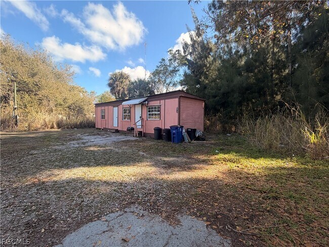 Foto del edificio - 2016 Queen St