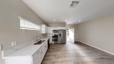 Building Photo - 4923 63rd St