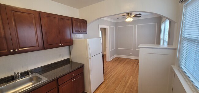 Kitchen/Dining Room - 444 Desplaines Ave