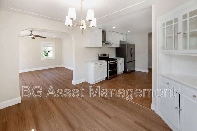 Foto del edificio - 2801 Sabral Cir