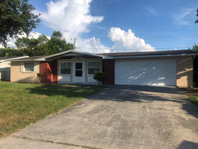 Building Photo - 5122 Beacon Hill Dr