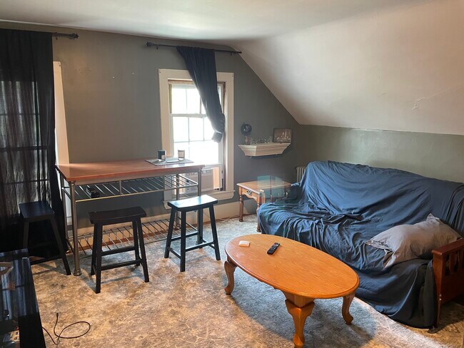 Foto del edificio - 72 Aubin St