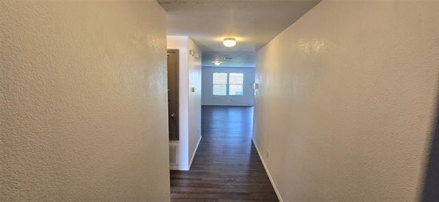 Building Photo - 1809 Gayla Creek Dr