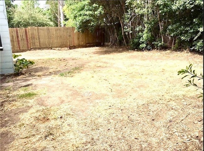 Building Photo - Spacious 5 Bed 2 Bath House near Cal Poly