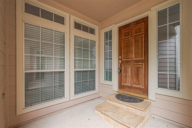 Foto del edificio - 18 W Greenhill Terrace Pl
