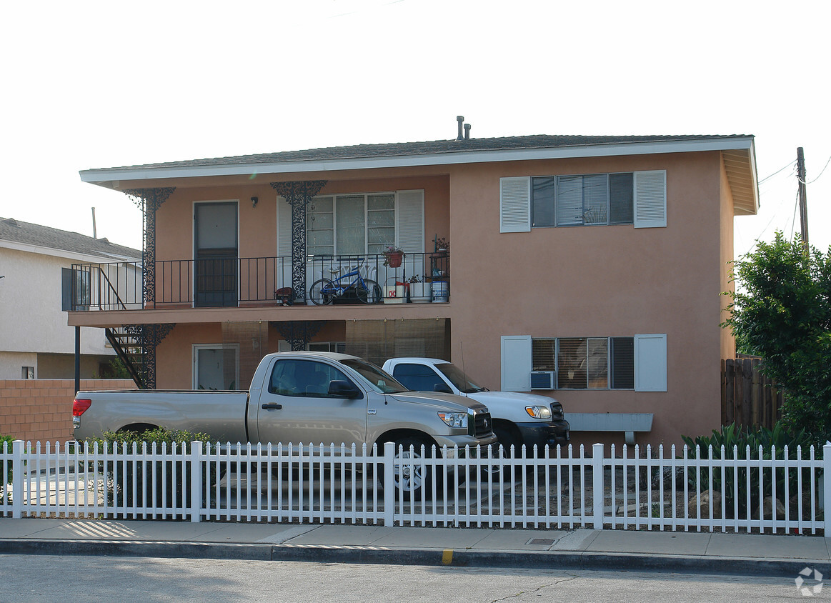 Foto del edificio - Orange Bungalows