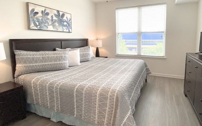 Foto del edificio - 470 16th St NW