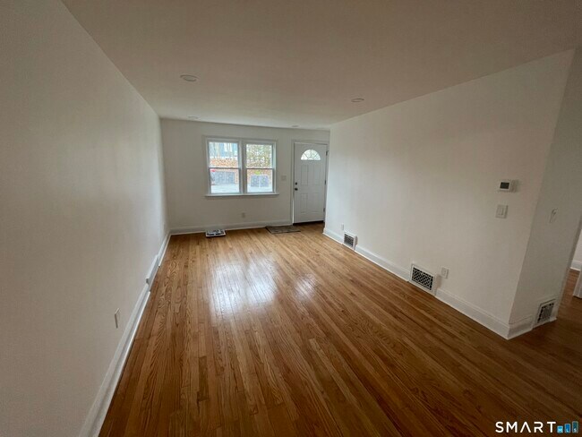 Foto del edificio - 471 Marlborough Terrace