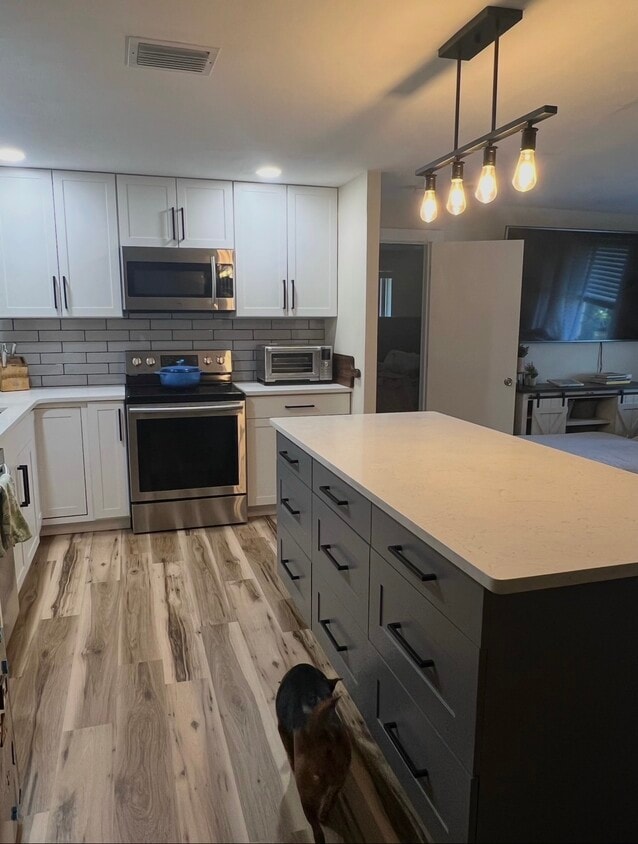 Foto principal - 1388 Rose St