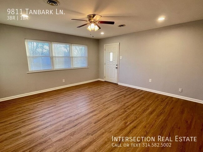 Building Photo - 9811 Tanbark Ln