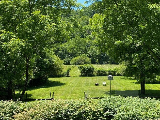 Building Photo - 2 bedroom in Whites Creek TN 37189