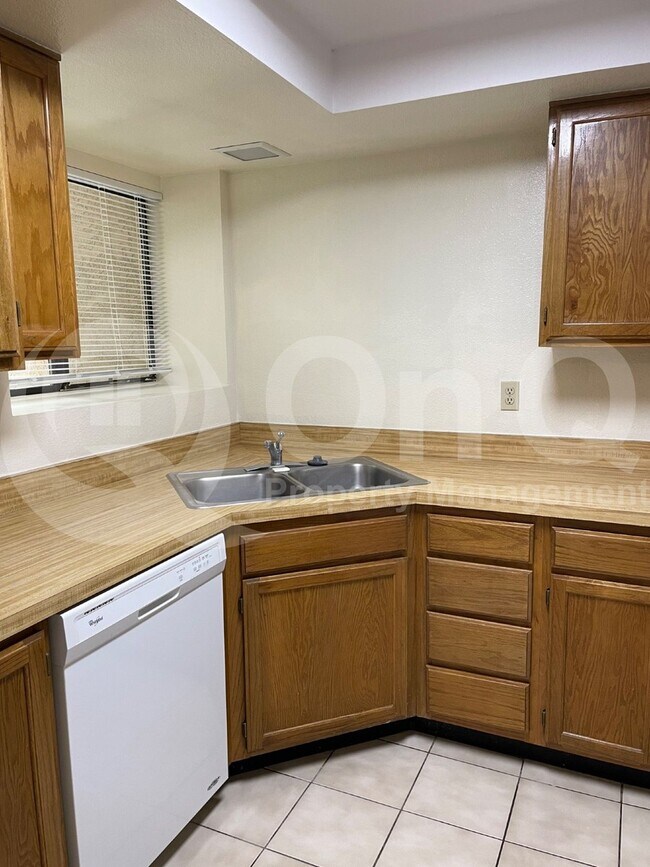Foto del edificio - 3117 E Oasis De Palmeras