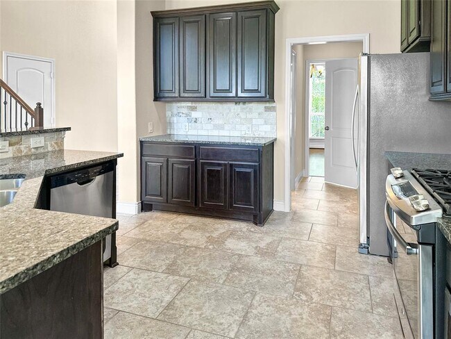 Foto del edificio - 2310 Falcon Brook Dr