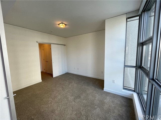 Building Photo - 9 MacArthur Pl