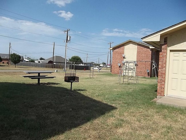 Building Photo - 1107 Whitney Pl Dr